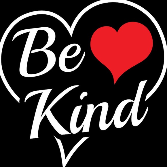 Make me an offer on your favorite items! 😊 - Picture 13 of 16